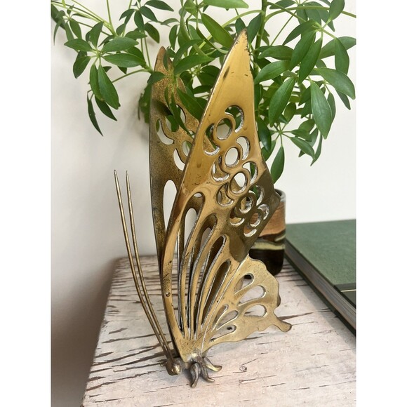 Vintage MCM Tall 9” Brass Butterfly Flying Sculpture W/ Flowing Antennas / Boho - Picture 1 of 7